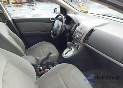 2010 Nissan Sentra 2.0S z USA, uszkodzony, nr VIN 3N1AB6AP4AL629412